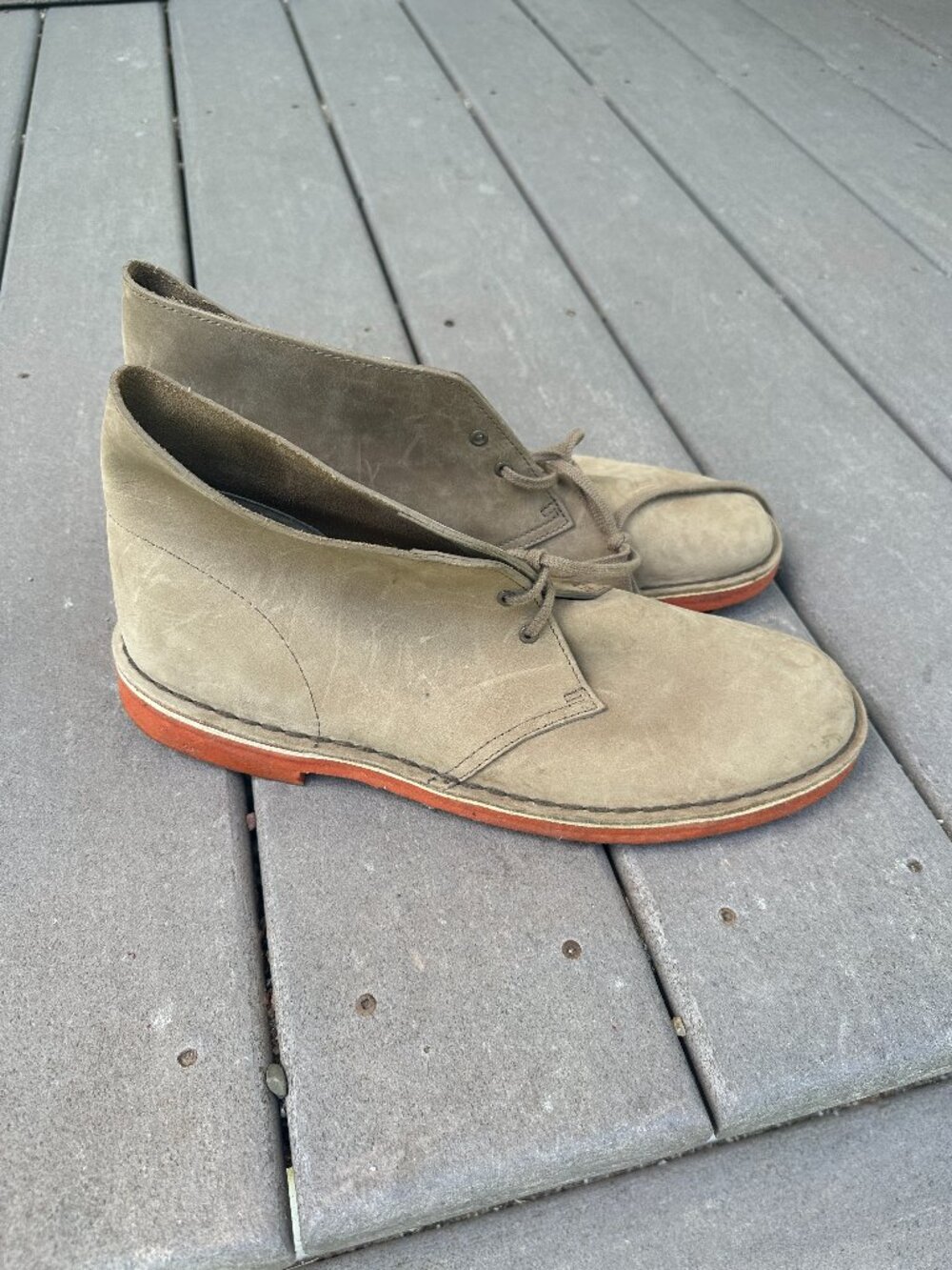 Clarks Originals Desert Boots Tan Suede Men's Shoes with Red/Orange soles sz 12